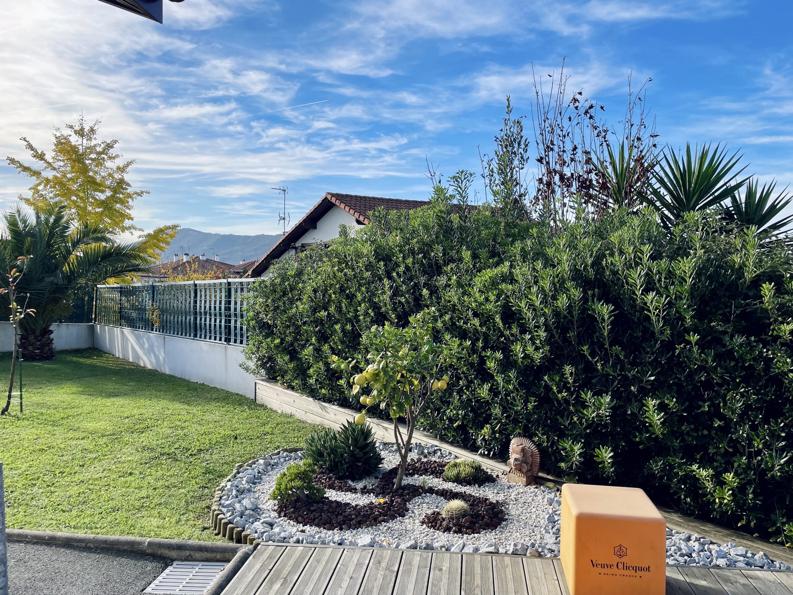 Made Real Estate Maison avec jardin à Hendaye